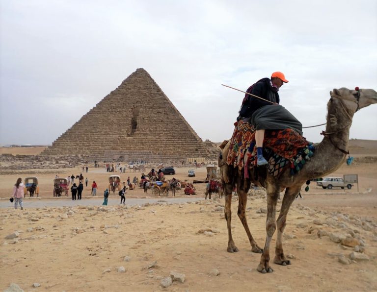 Компания Egypt Air возобновляет авиасообщение между Москвой и Каиром.