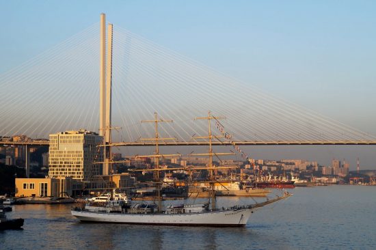 Туристические чартеры впервые полетят из Москвы во Владивосток