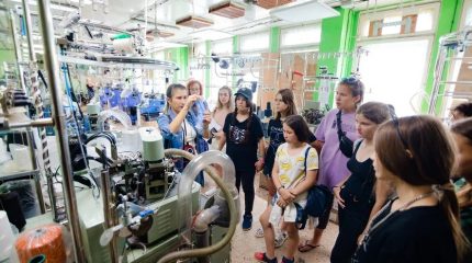 В Приморье для детворы проводят профориентационные экскурсии