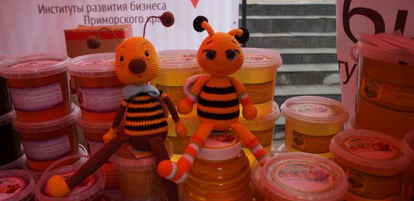 Медовое раздолье в Анучино — от ложки меда до медовых плясок