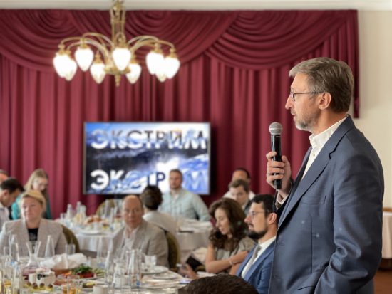 Как заманить туристов на Дальний Восток: от сервиса и уникальности до инфраструктуры и креатива