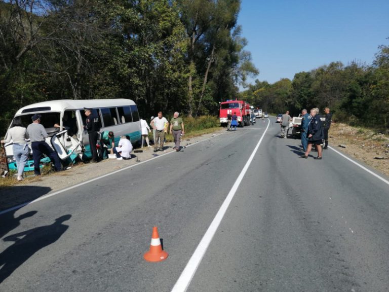 Поездка туристов в Хасанский район окончилась ДТП