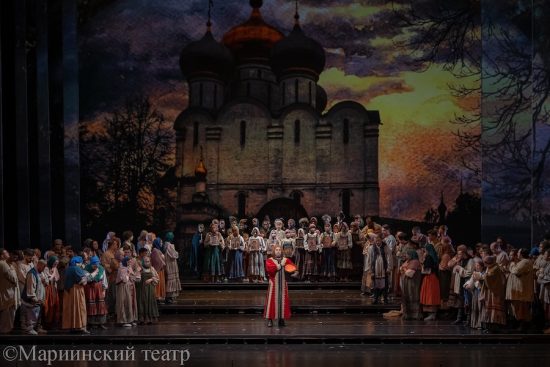 Выбираем спектакль: афиша октября Приморской Мариинки