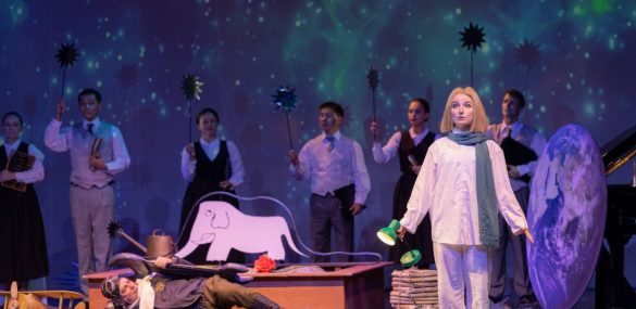 Сказки и история, любовь и страсть: насыщенный ноябрьский репертуар Приморской сцены