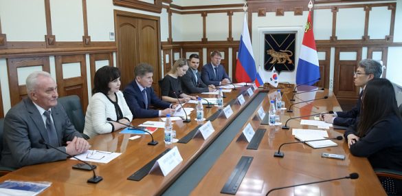 Приморье и Южная Корея заинтересованы в восстановлении авиасообщения и увеличении паромных рейсов