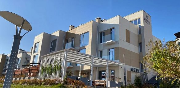 Гости нового Владивостокского отеля сравнивают его с курортными локациями Ниццы