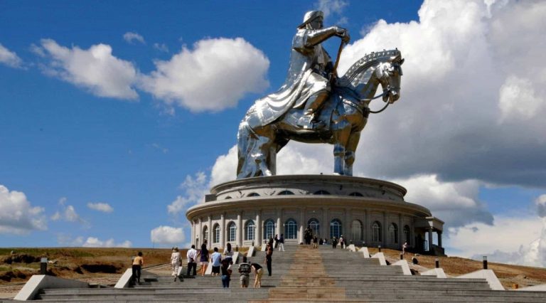 Монголия запускает рейс из Хабаровска в Улан-Батор и ждет туркомпании у себя на отраслевом форуме