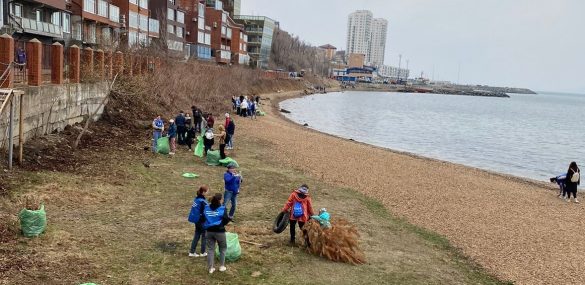 В Приморье наводят порядок в популярных местах отдыха