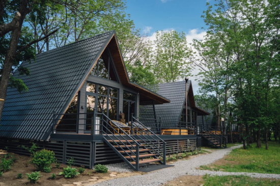 Комфорт и сервис в тайге предлагает база отдыха «Заимка Узалы» в Хабаровском крае