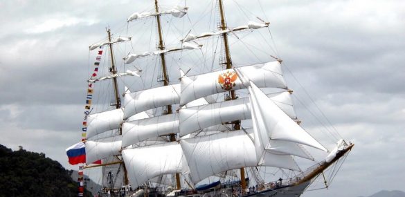 Желающие смогут отправиться в недельный круиз под парусами на фрегате «Надежда»