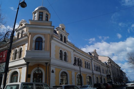 Знакомство с Владивостоком через призму денег