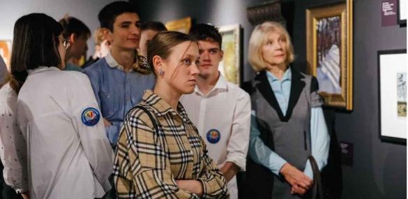 Карты в руки юным приморцам