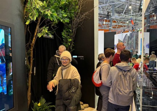 На выставке «Россия» ради знакомства с дальневосточным леопардом люди стоят в очередь