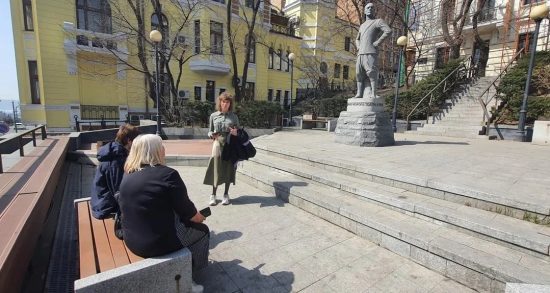 Во Владивостоке на экскурсионные маршруты вышли выпускники «Школы юного экскурсовода»