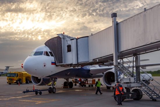 Более полумиллиона пассажиров обслужили в аэропорту Владивостока в 1 квартале 2024 года