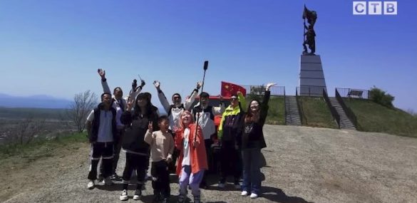Чем во Владивостоке на майские праздники занимались групповые туристы из КНР