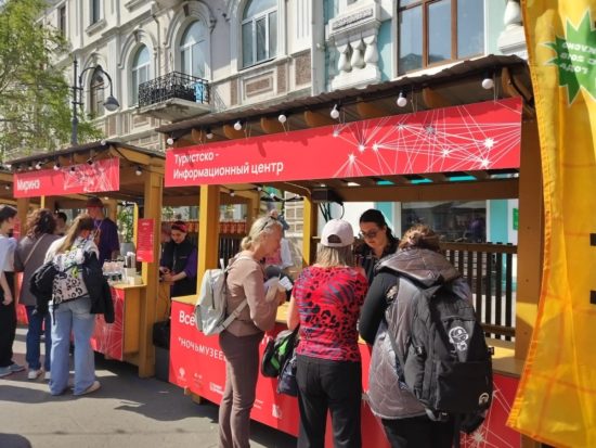 Знакомство с Владивостоком с суши и моря интересовало посетителей «Ночи музеев»