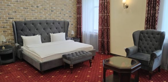 Владивосток укрепил свои позиции в летних бронированиях