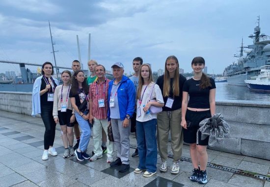 Участников Международных молодёжных игр познакомили с Владивостоком