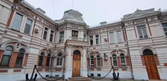 Во Владивосток интуристы едут за архитектурой и красотами дальневосточной природы