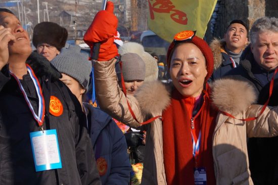 Одинокий маяк, Дед Мороз и моржи – как китайцы отметили Новый Год во Владивостоке