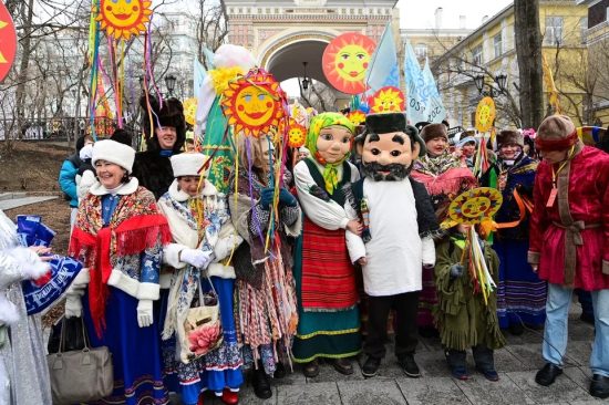 Масленица приходит во Владивосток
