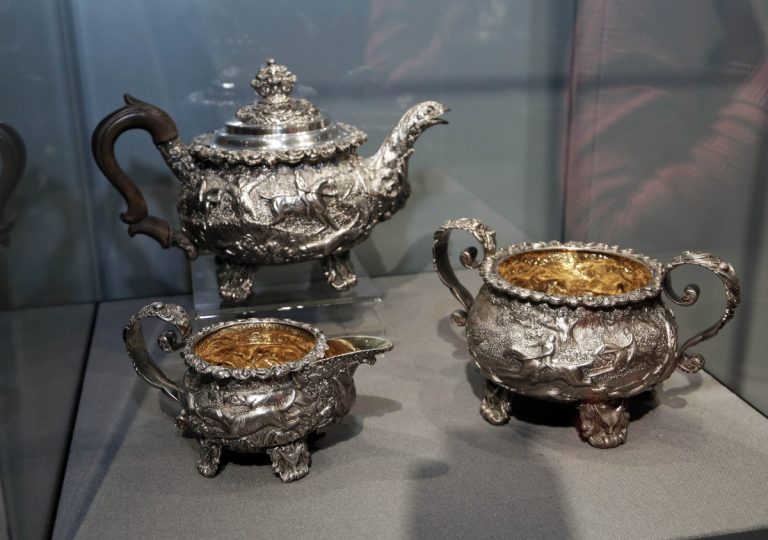 Роскошь от мастеров Германии, Франции, Англии во Владивостоке