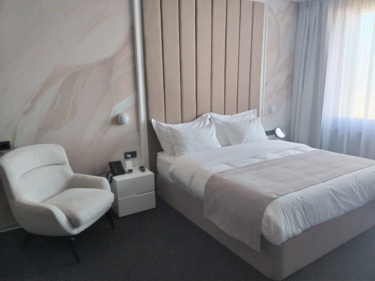 Самооценки приморским отелям не избежать