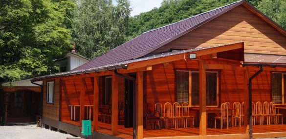 У гостевых домов «укрыться в тени» не получится