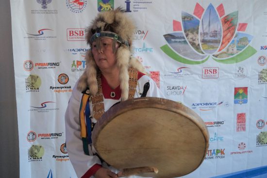 Обряды шамана, «чумовой» быт, обереги и танцы охотников