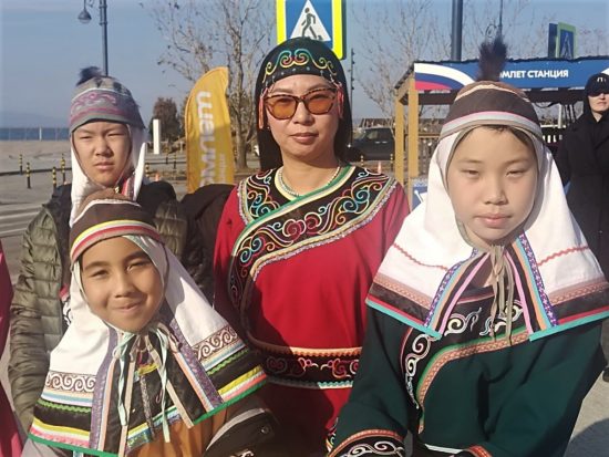 При развитии туризма важно сохранить традиции коренных малочисленные народов и природу