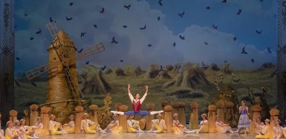 Первая премьера сезона, спектакли к юбилею Майи Плисецкой, «Каникулы в Мариинском»