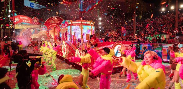 Гонконг масштабно и с размахом встретит Огненную Лошадь