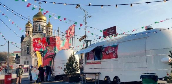 Елка и еда – главные «козыри» новогодних каникул Владивостока