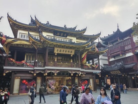 Китай для путешествий россияне стали выбирать в два раза чаще