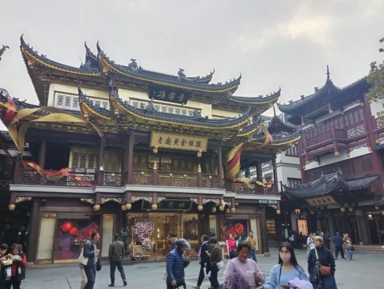 Китай для путешествий россияне стали выбирать в два раза чаще