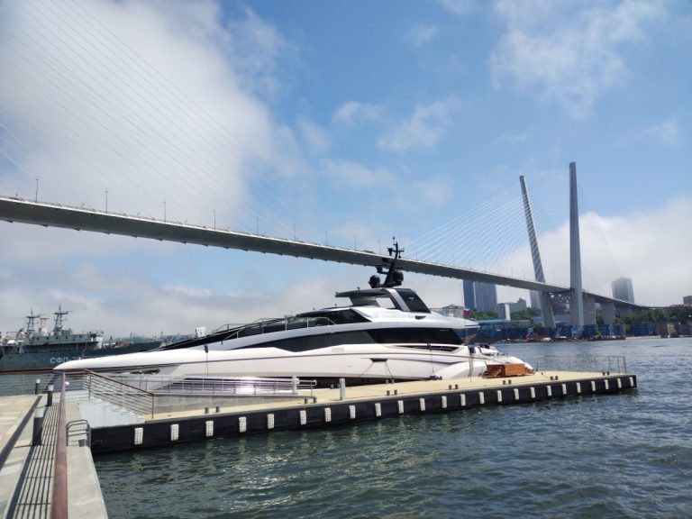 Лучшие катера и яхты покажут во Владивостоке