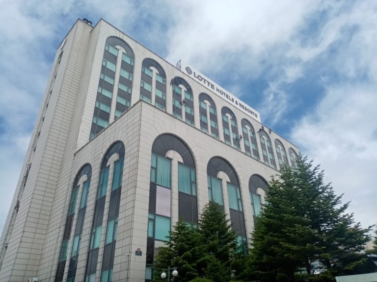 Путешествие во Владивосток чаще всего начинается в пятницу