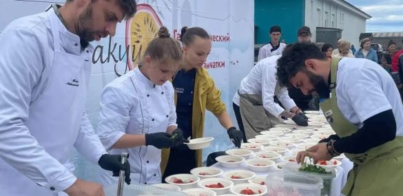Гастрофестиваль «Маракуйя» соберёт шеф-поваров России на берегу Охотского моря