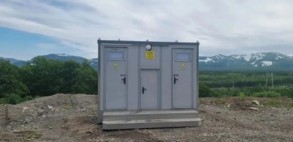 На популярных туристических маршрутах Камчатки появились туалеты