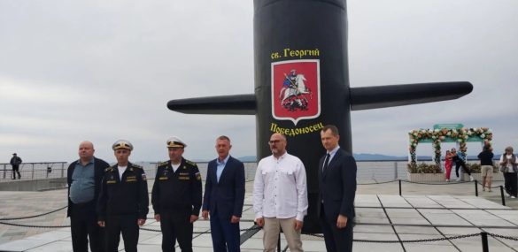 Экспозицию с рубкой подводного крейсера К-433 открыли во Владивостоке